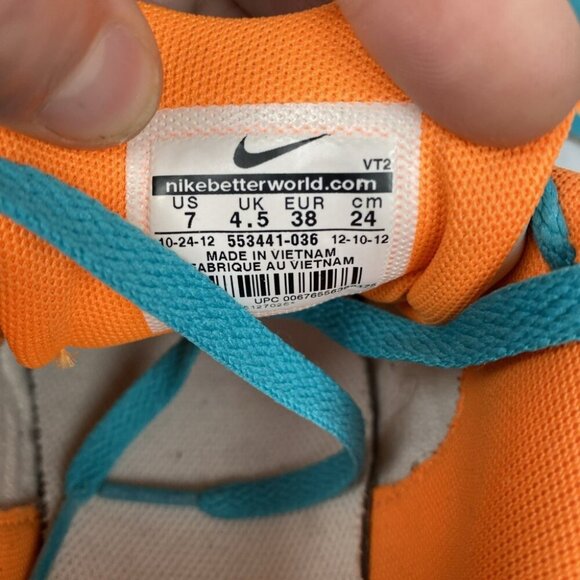 Nike Air Max Coliseum Racer Shoes Women’s Size 7 Teal White Orange 553441-036 - Picture 9 of 11